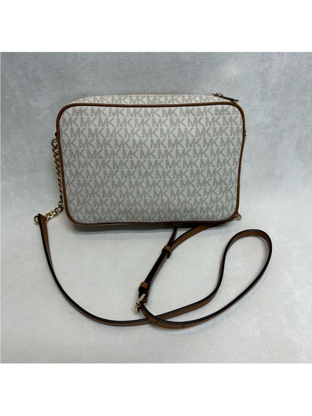 EUC Michael Kors Jet Set Large Crossbody - Picture 5 of 11